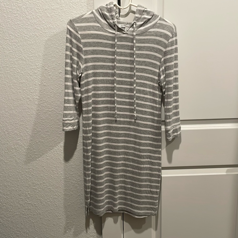 Hooded tshirt dress